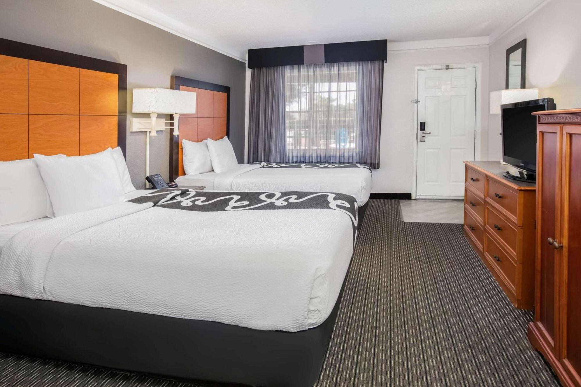 La Quinta Inn By Wyndham Dallas Uptown Ruang foto