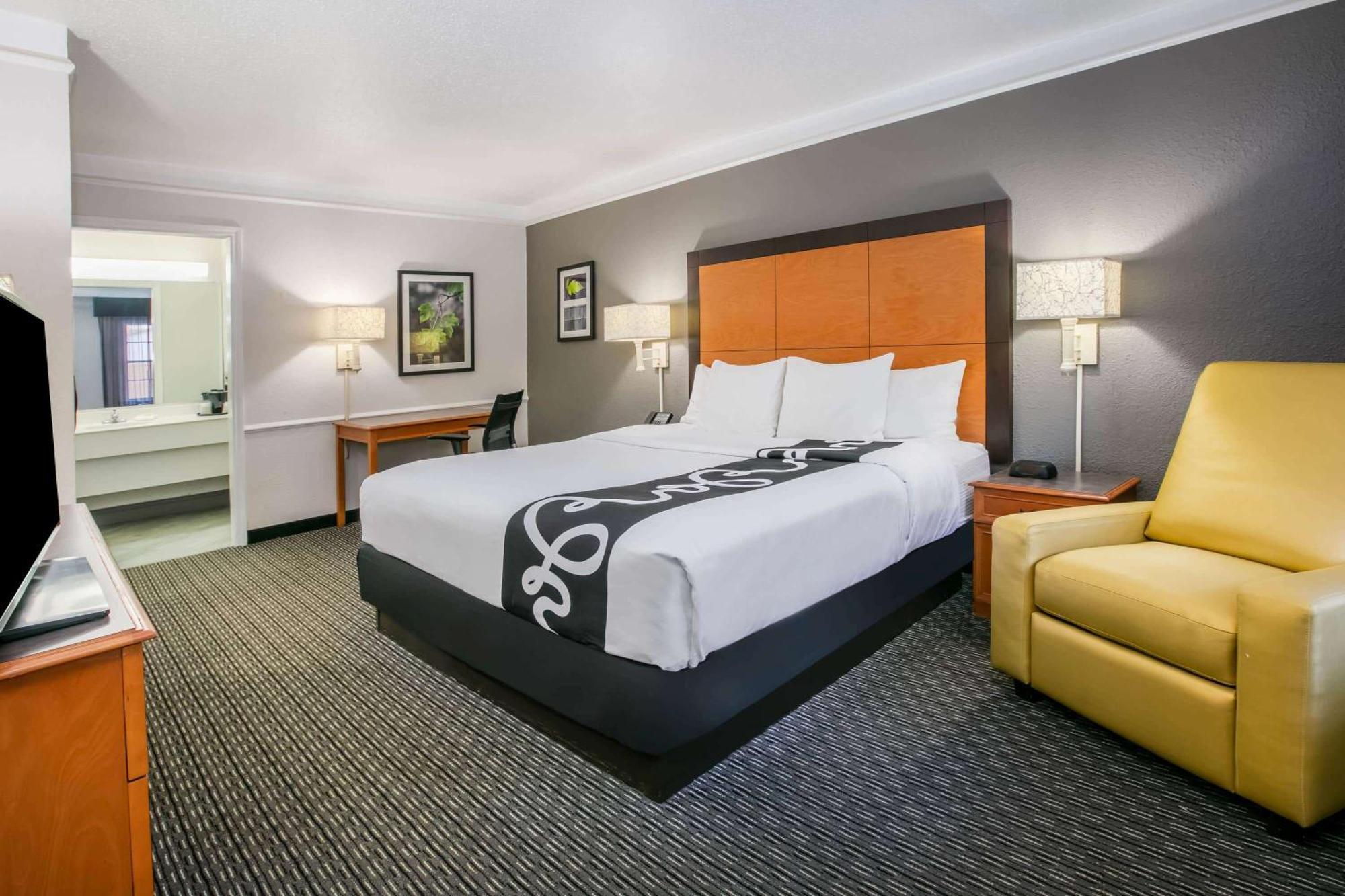 La Quinta Inn By Wyndham Dallas Uptown Ruang foto